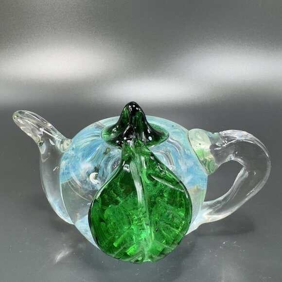 Vintage Venetian Art Glass Paperweight Hand Blown Teapot Shaped Green Leaf Glass - Picture 1 of 12